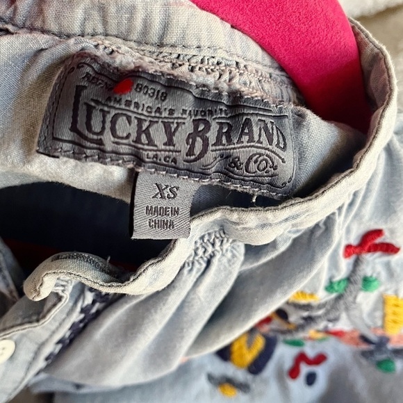 Lucky Brand chambray button down peasant shirt with floral embroidery - Picture 5 of 10